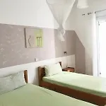 Depis Apartment *