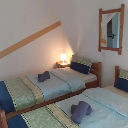 Depis アパート *