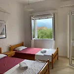 شقة Depis
